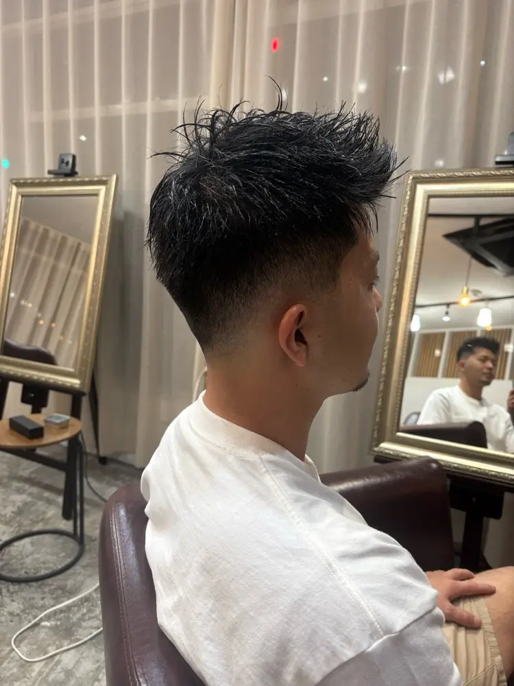 メンズサロンクロの内観・外観2