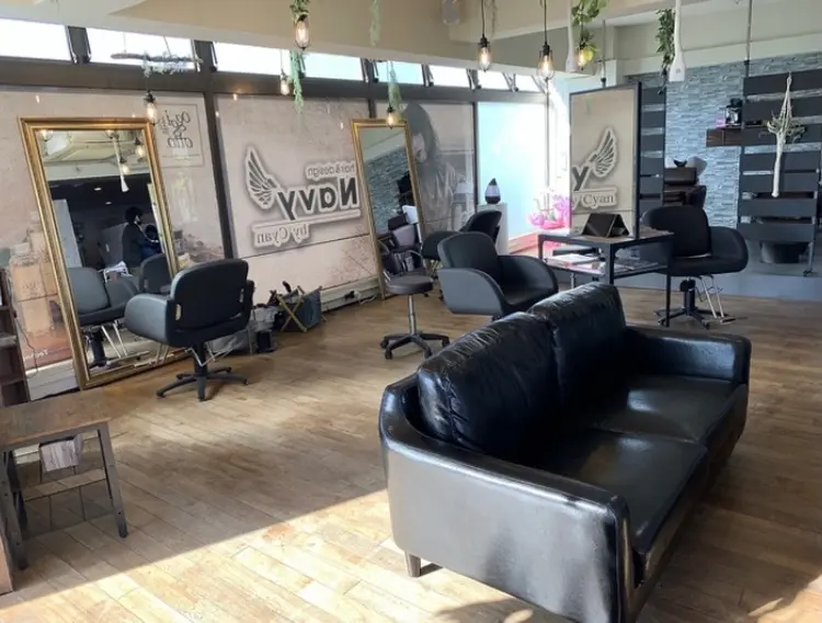 hair&design Navyの内観・外観1