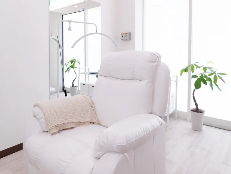 EPURELLE EYELASH＆BROWの内観・外観2