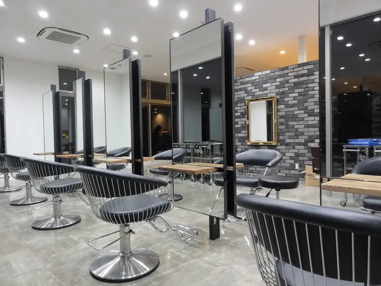 VINGT-QUATREの内観・外観3