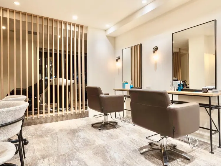 Hale Hair Salonの内観・外観1