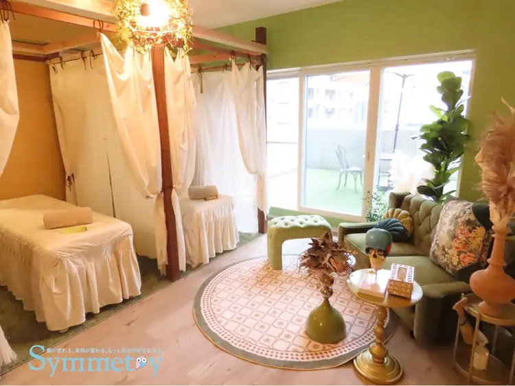 小顔矯正専門店シンメトリー札幌の内観・外観1