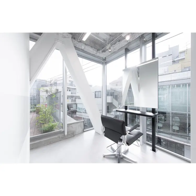 salowin JIYUGAOKAの内観・外観1