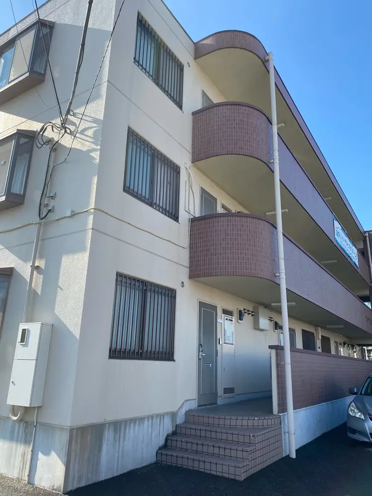 Rilyの内観・外観1