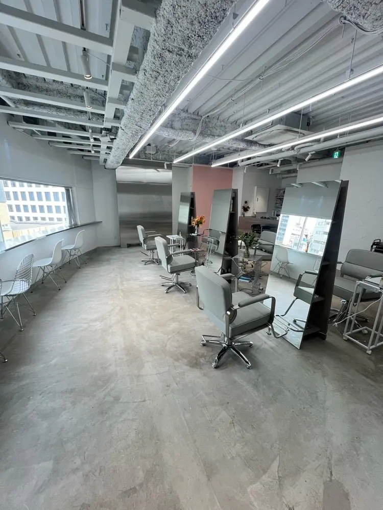 Another'sの内観・外観1