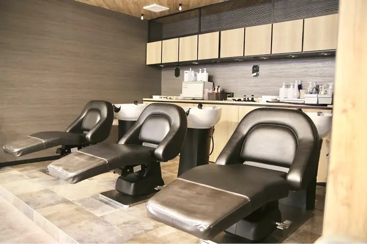 髪質改善 jewel box~私のトリートメント~東梅田店の内観・外観2