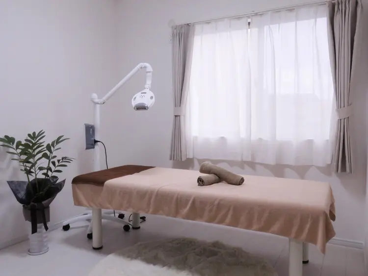 Re-の内観・外観2