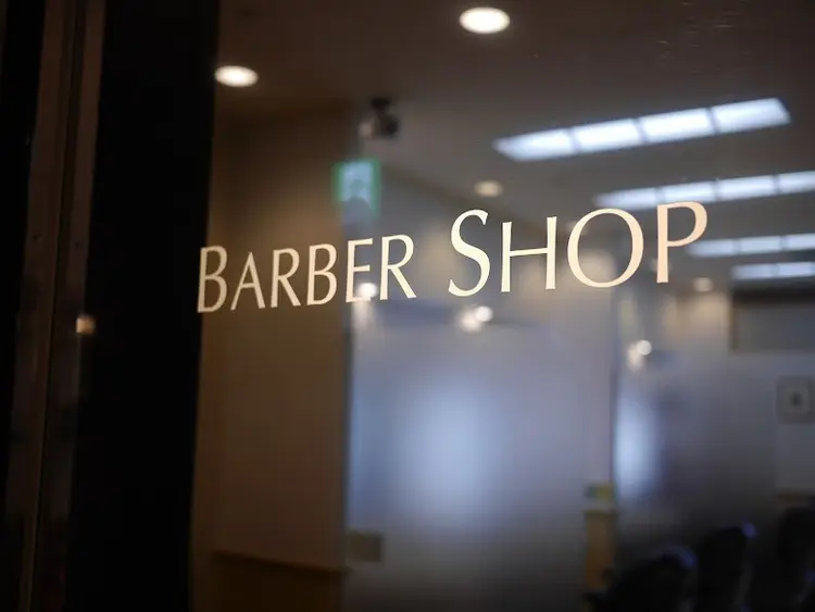 believe赤羽店の内観・外観1