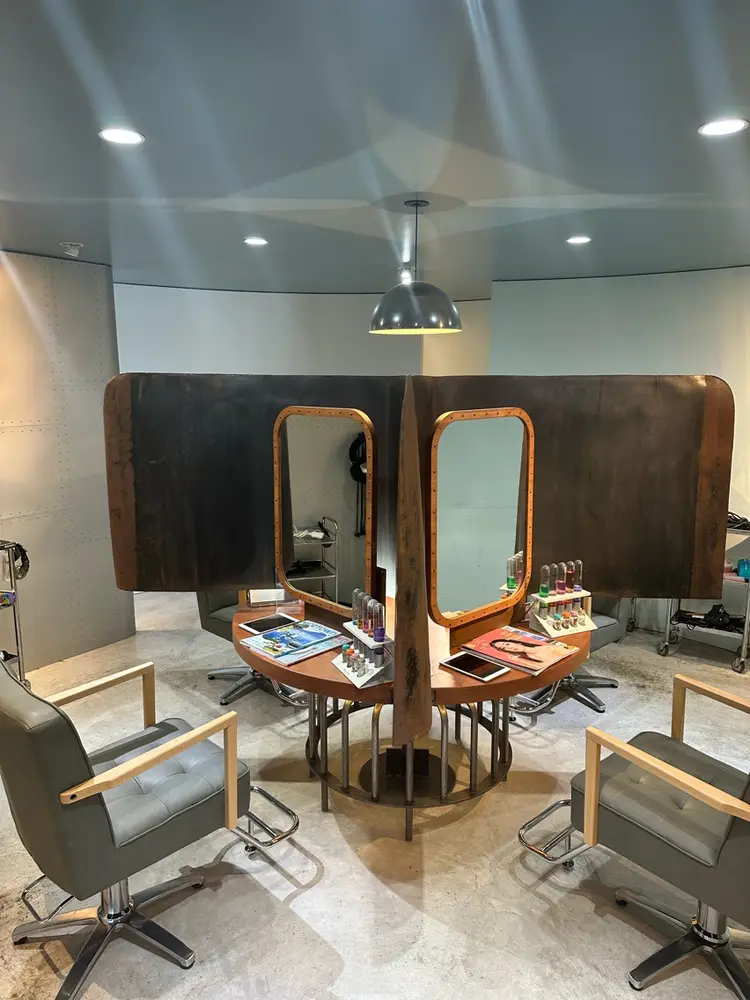 open-jawの内観・外観1