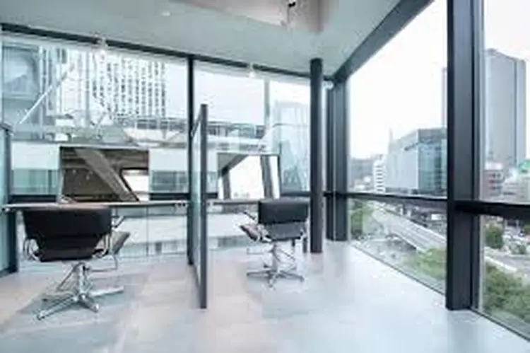 ALBUMの内観・外観3