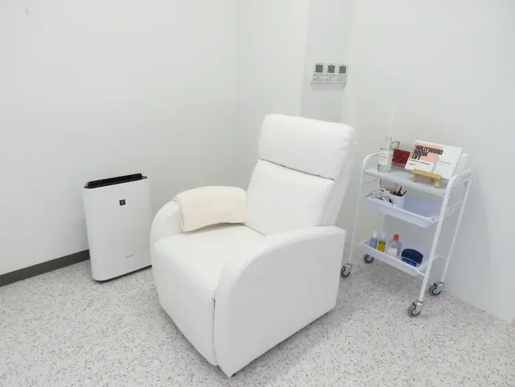 アイブロウサロン ange 上野御徒町本店【眉毛サロン】の内観・外観3