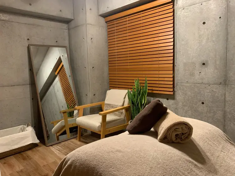 MEREA  personal estheの内観・外観2