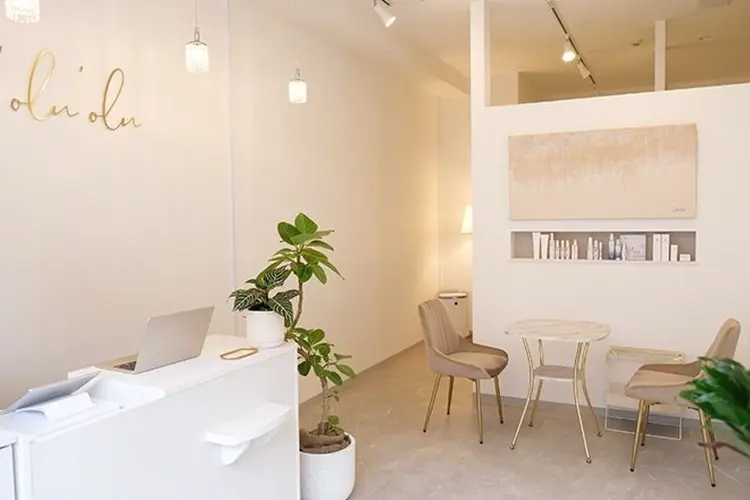 〈医療提携/毛穴・シミケア専門店〉 'Olu'Olu【オルオル】の内観・外観1