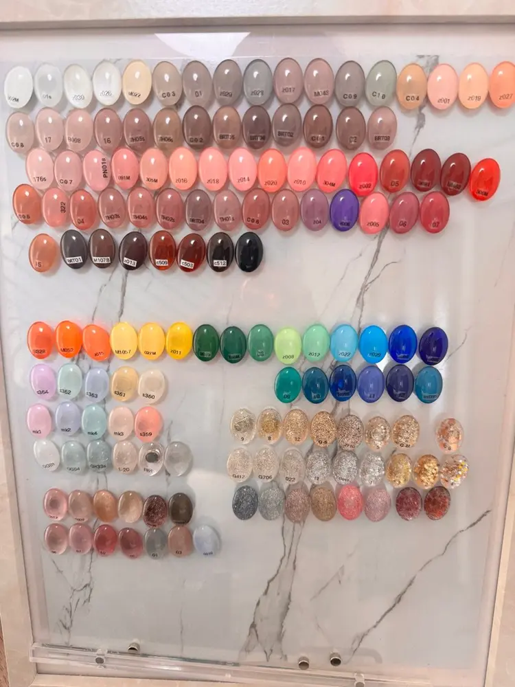 MOA NAILの内観・外観3