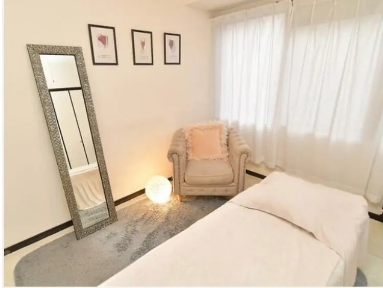 ワンモアの内観・外観2