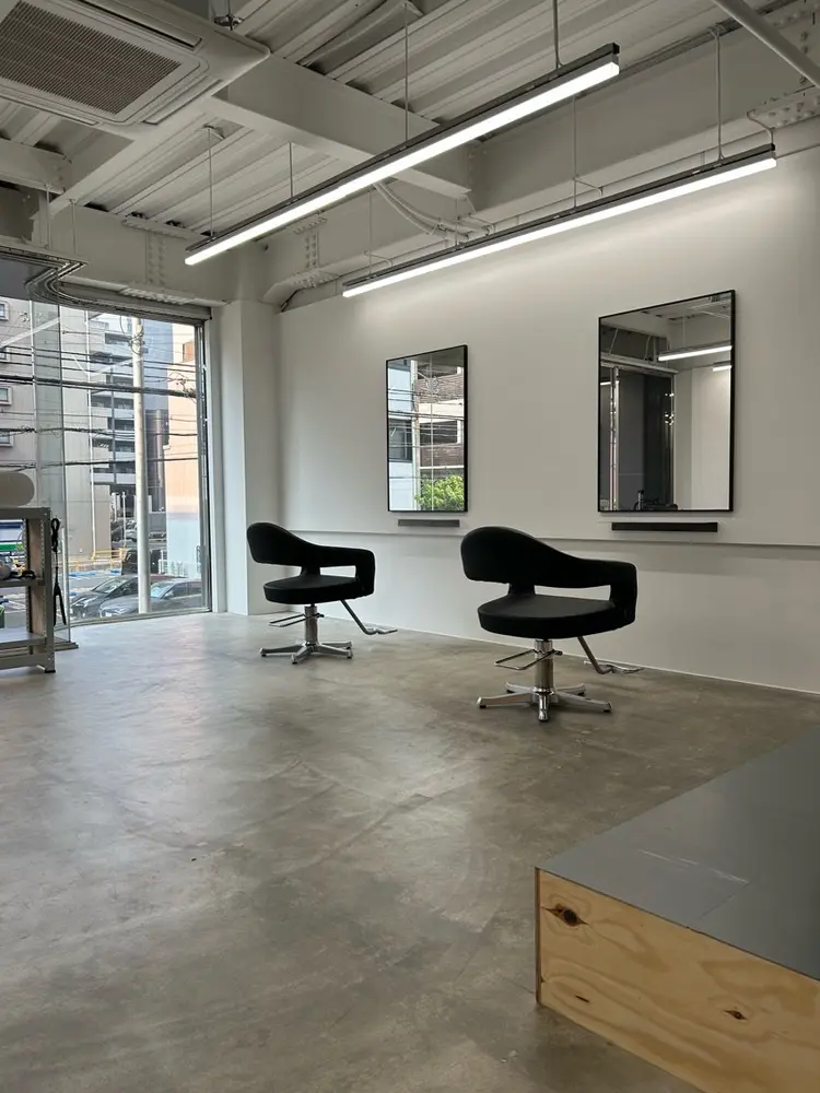 SOUNDSの内観・外観1