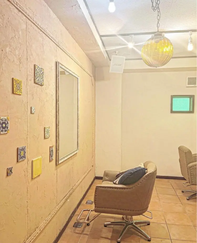 髪のエステ専門店gluck【グリュック⠀】の内観・外観2