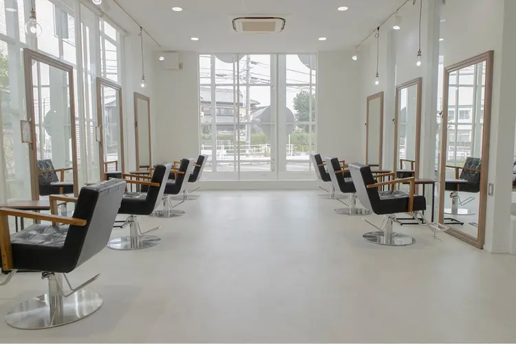 ROSEの内観・外観2