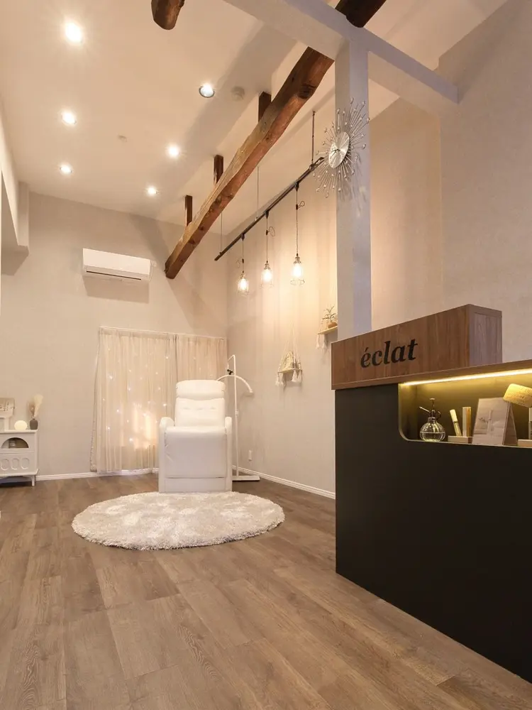 eyelash salon éclatの内観・外観1