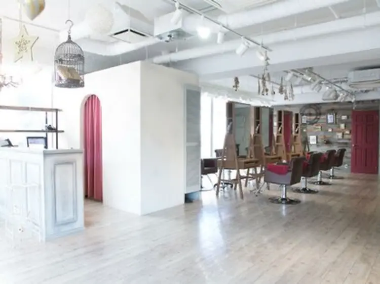 ロゼ　アトリエの内観・外観1