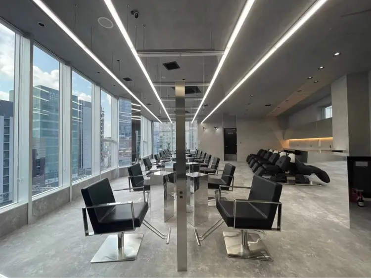 PERCUT大阪堀江店の内観・外観2