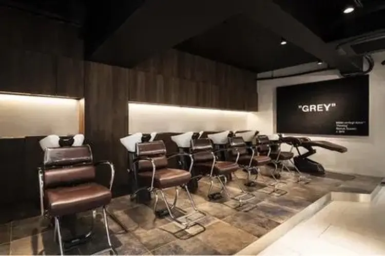 JEAN CLAUDE BIGUINE表参道店の内観・外観3