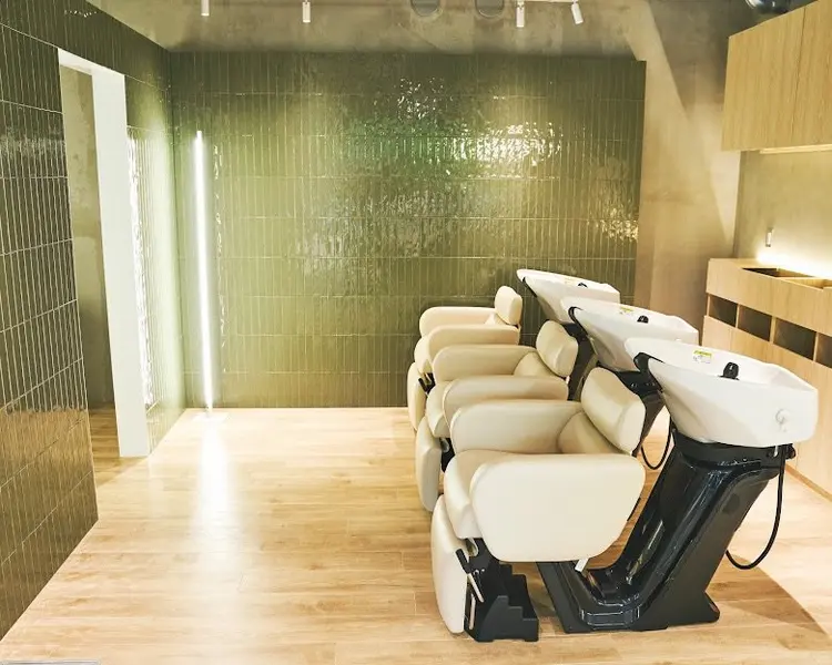 nana lonessの内観・外観2