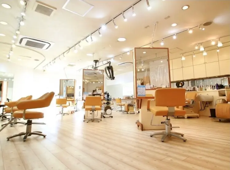 モリオフロムロンドン成増店の内観・外観1