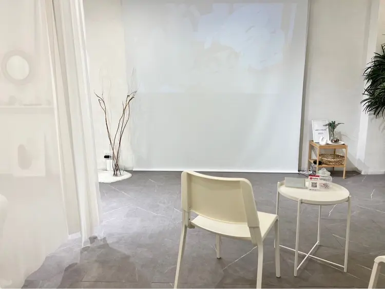 Lucy's Eyelashの内観・外観3