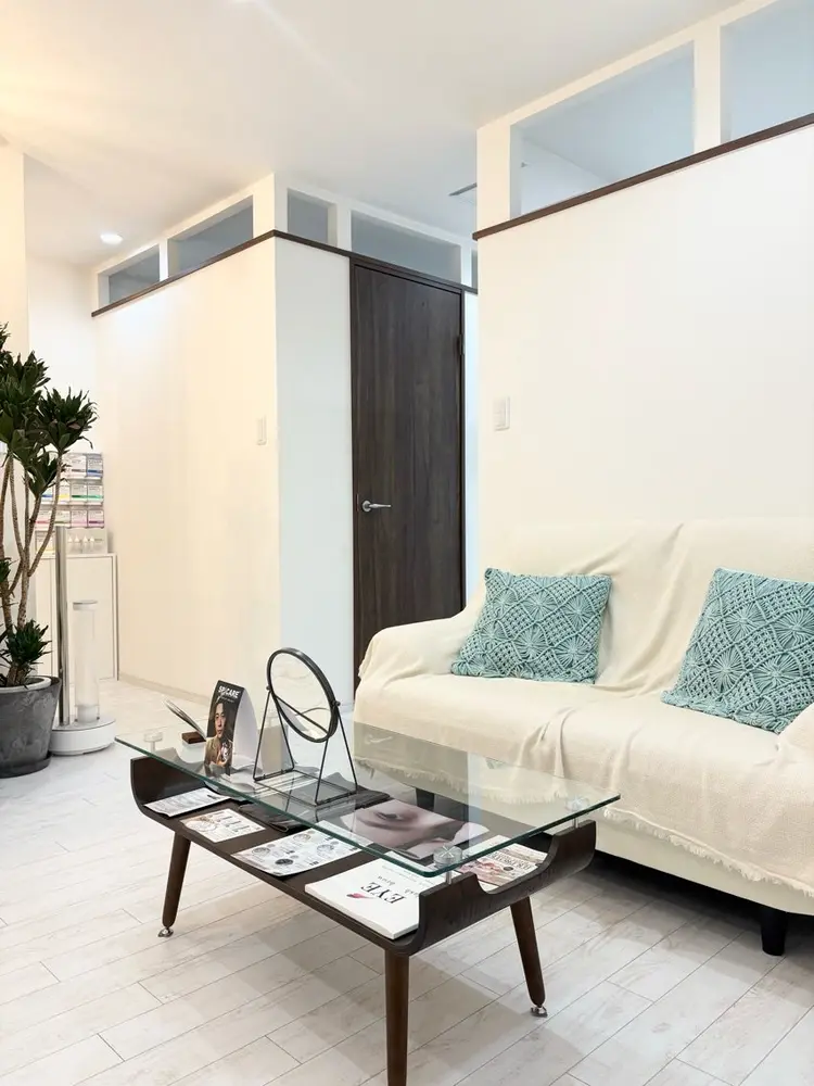 Eye beautysalon E.の内観・外観2