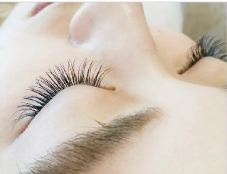 アイフルールの内観・外観1