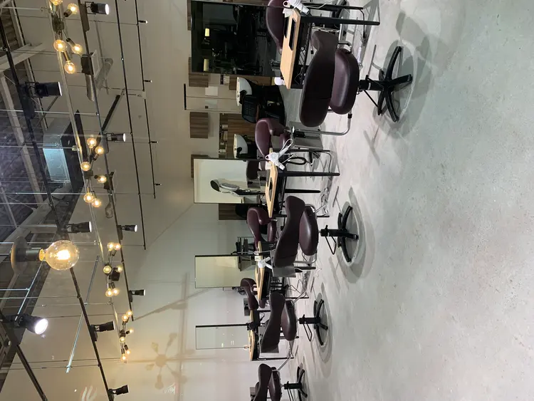 GRANDEUR東若林店の内観・外観2