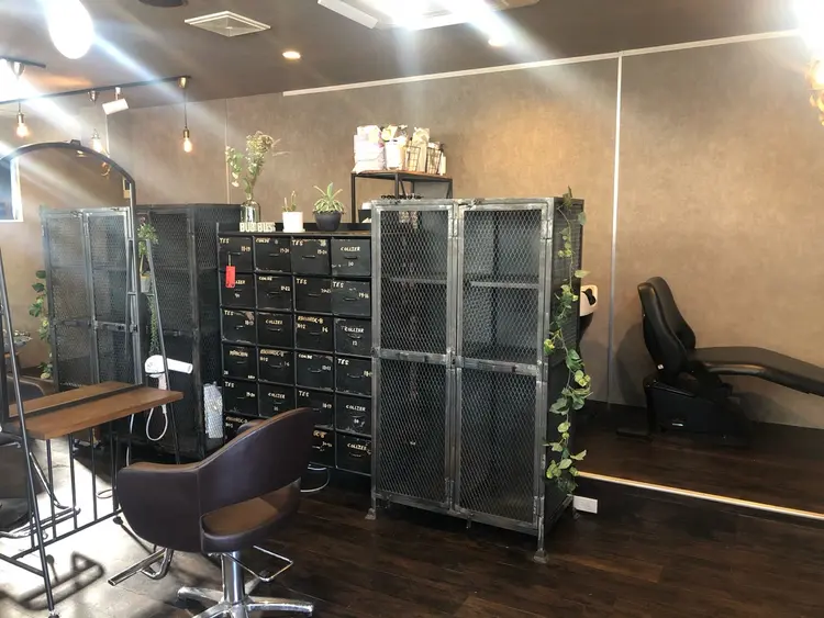 BUBBLESの内観・外観2