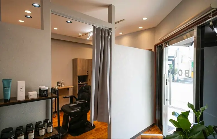 メンズサロンBOLT浜口店の内観・外観2