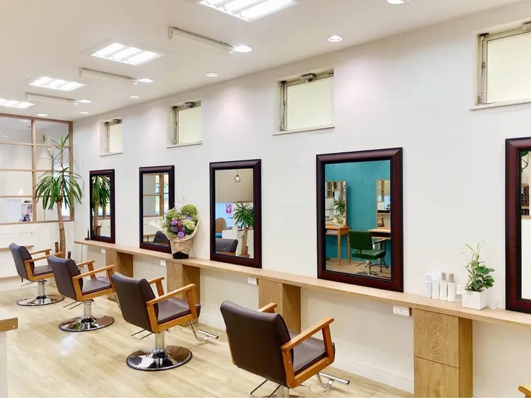 美容室ブランシュ中島店の内観・外観1