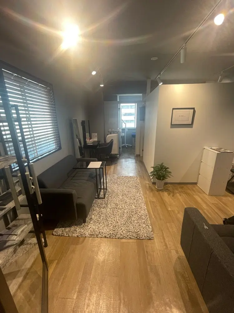 BINARIの内観・外観1