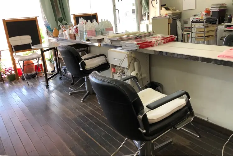 サロンドミルキーの内観・外観1