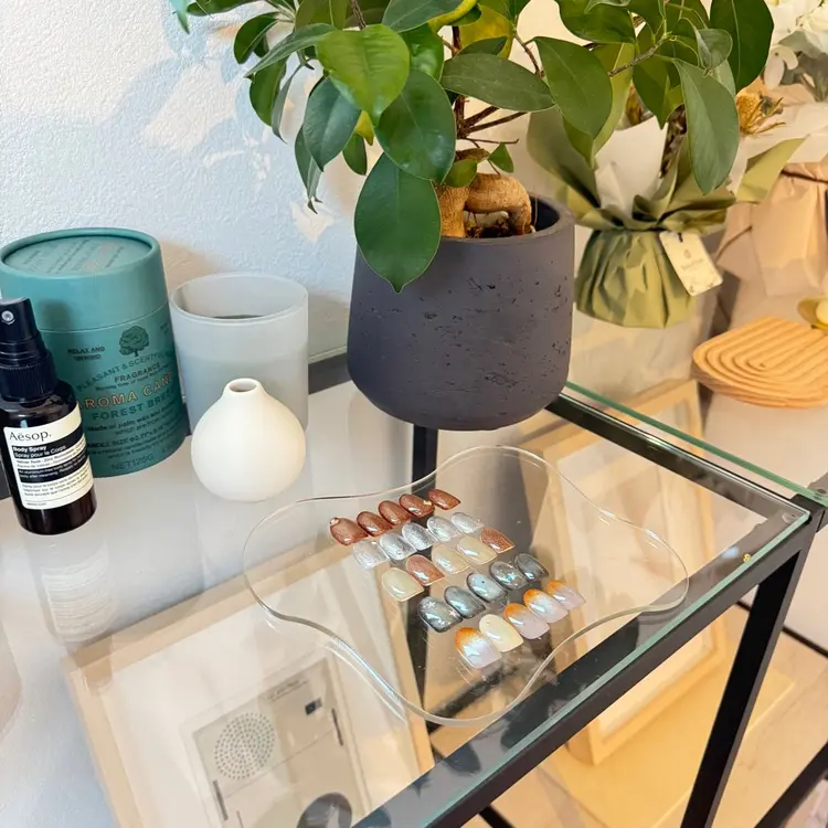 nail  salon émuの内観・外観2