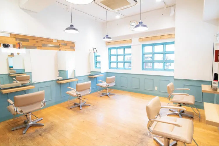 PLACE  IN THE SUNの内観・外観3