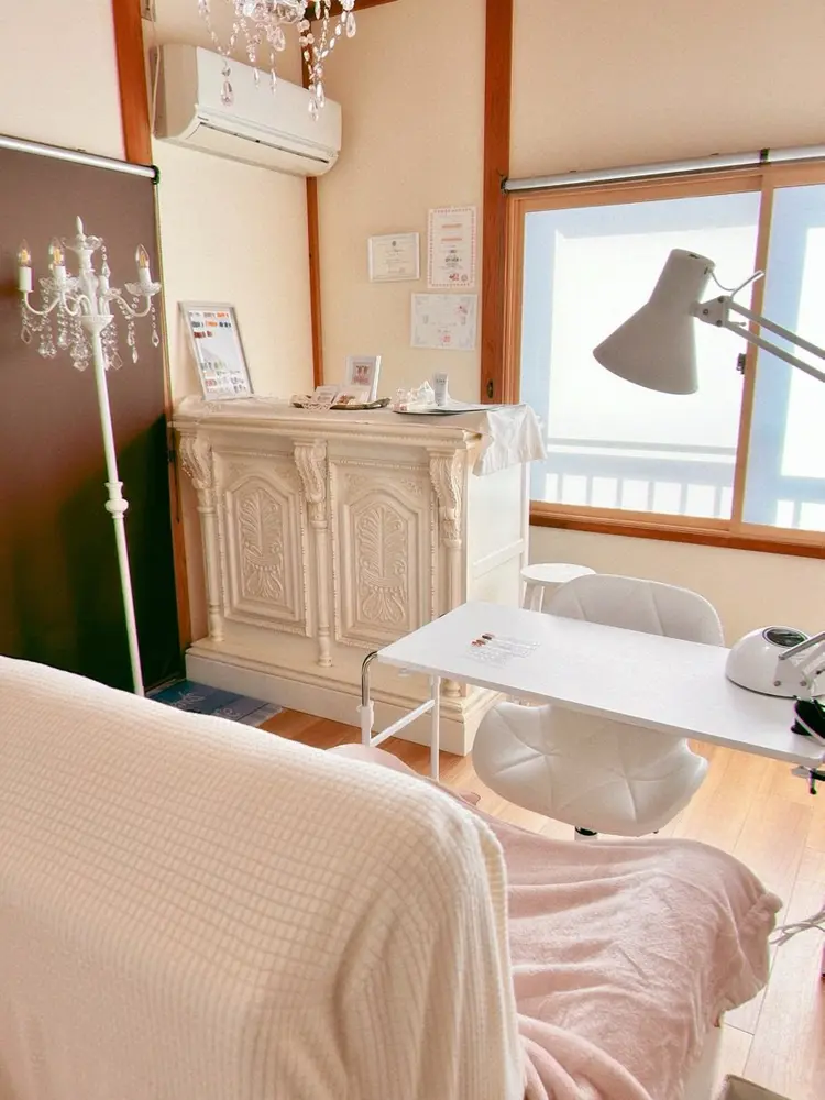 Lapi Nailの内観・外観1