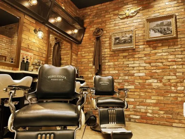 ヒロ銀座 barbershop 横浜店の内観・外観1