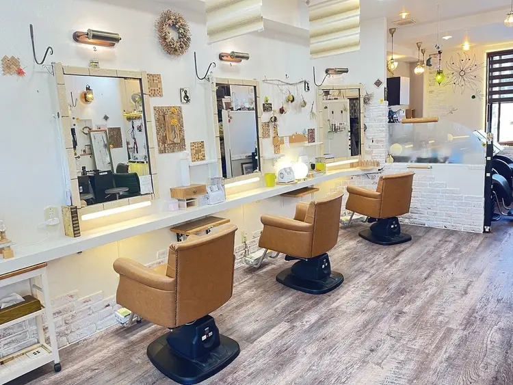 SANTALANDの内観・外観1