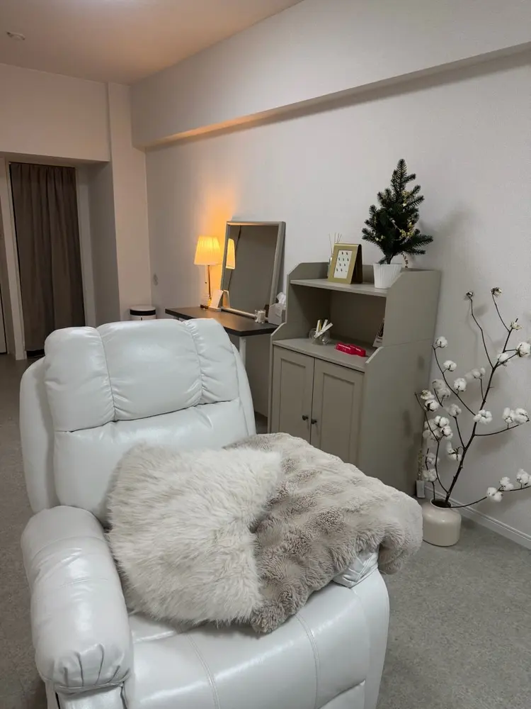 Moyu eyelashの内観・外観1