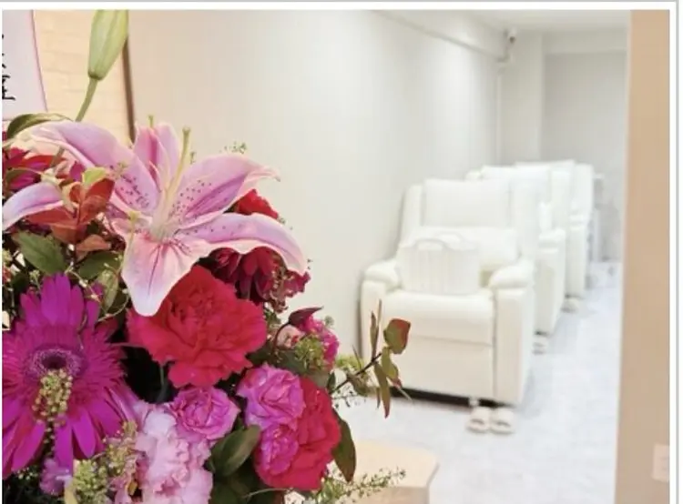 More  Eyelashの内観・外観1