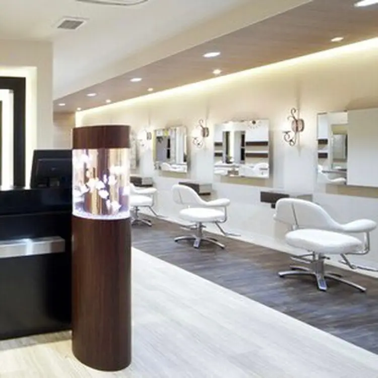 ヘアーメイクWiLL 阪急高槻店の内観・外観3