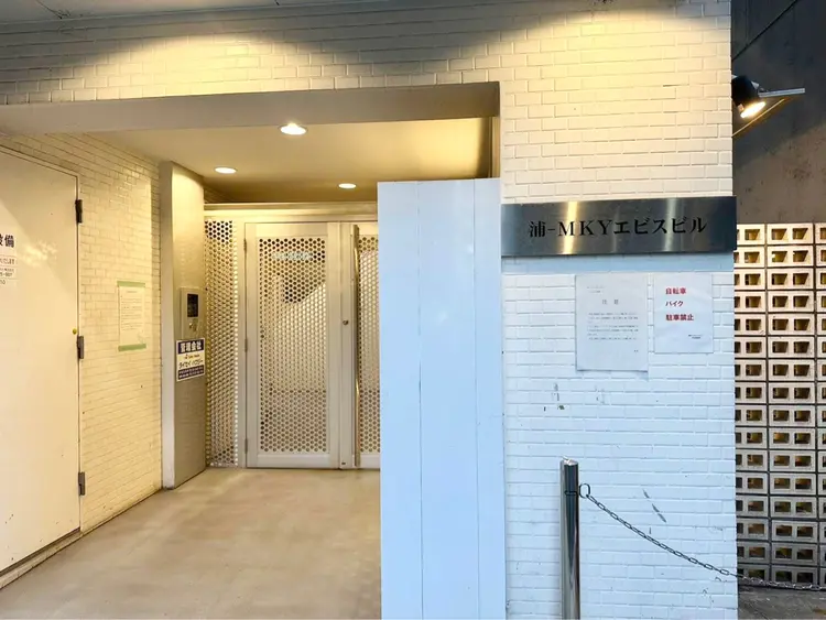 Uyuの内観・外観2