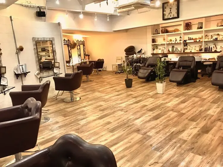 Simpaticaの内観・外観2