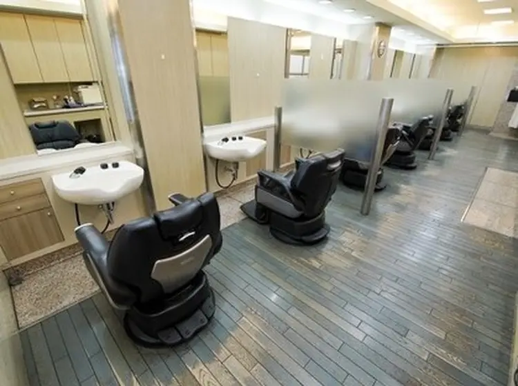 銀座マツナガ東京駅店の内観・外観3