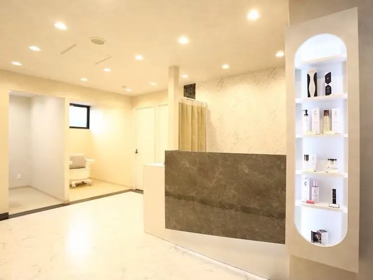 エステティックサロンECOMの内観・外観1