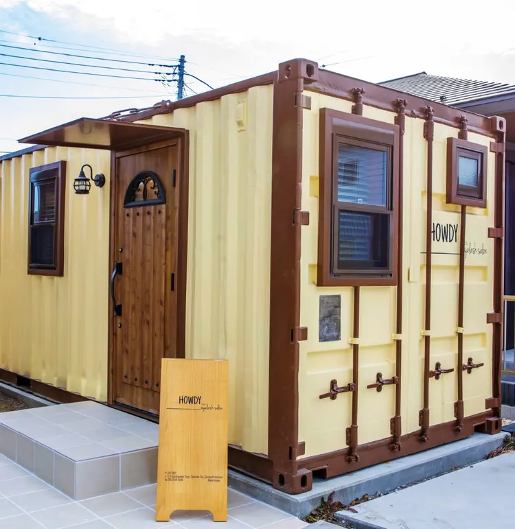 HOWDYの内観・外観1